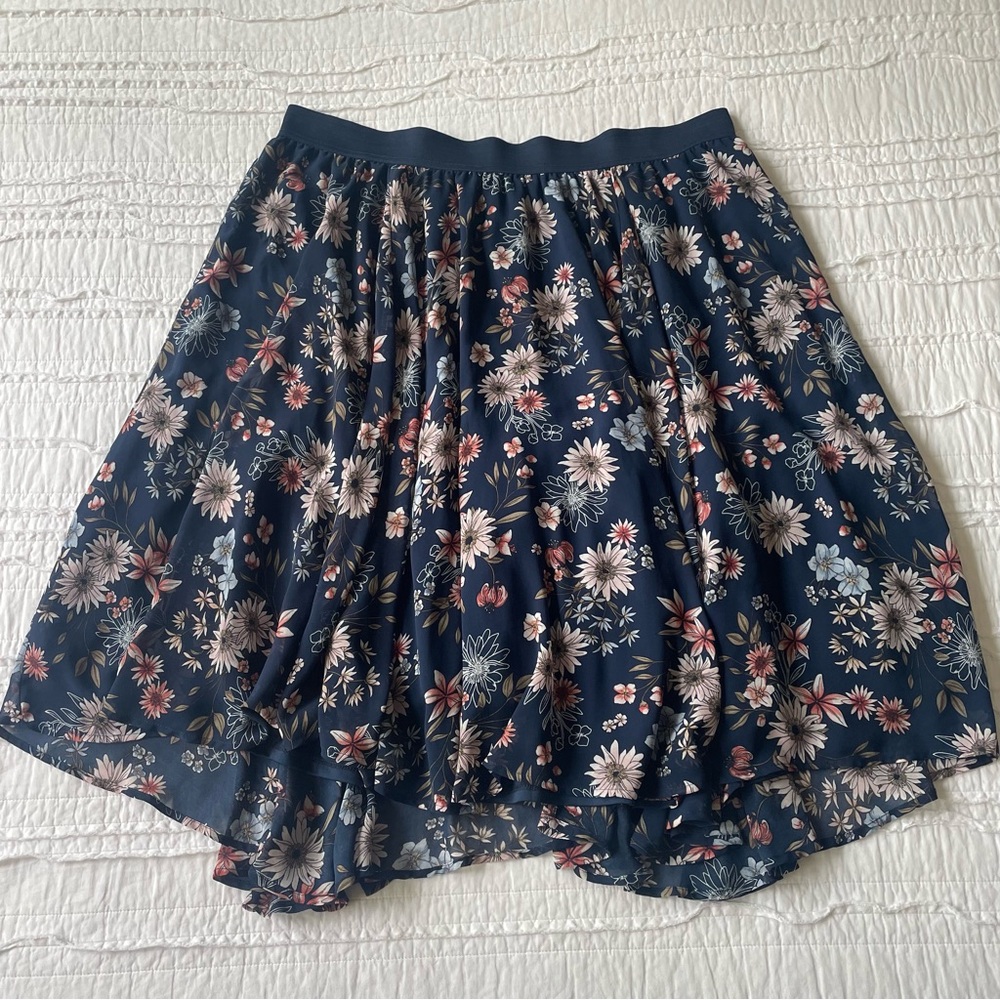 Flowy Spring Navy Floral Skirt